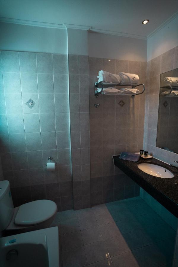 Plaza Riviera 3*
