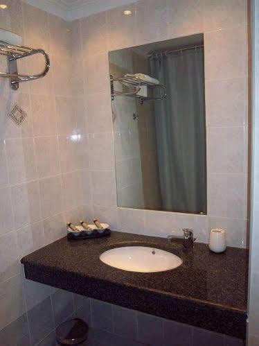 Plaza Riviera 3* Atene